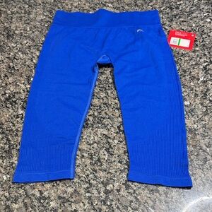 Fila Blue Leggings 5/8 length NWT L